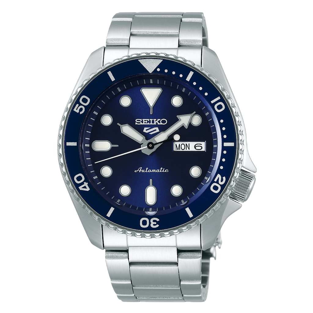 Seiko 5 Sports SRPD51K1 su mėlynu ciferblatu, mėlynu žiedu ir plienine apyranke