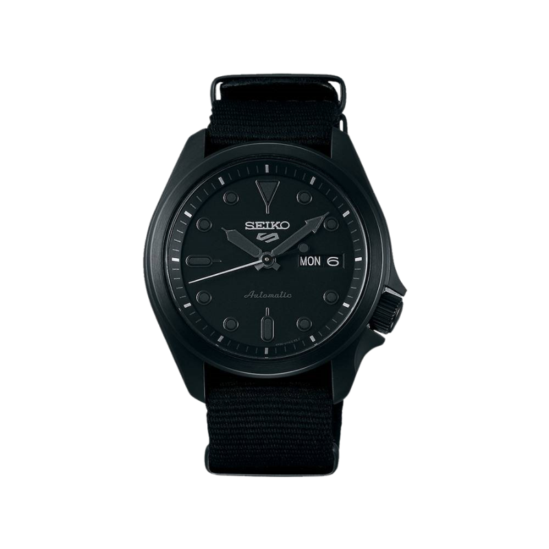 Seiko 5 Sports SRPE69K1 — 40 mm