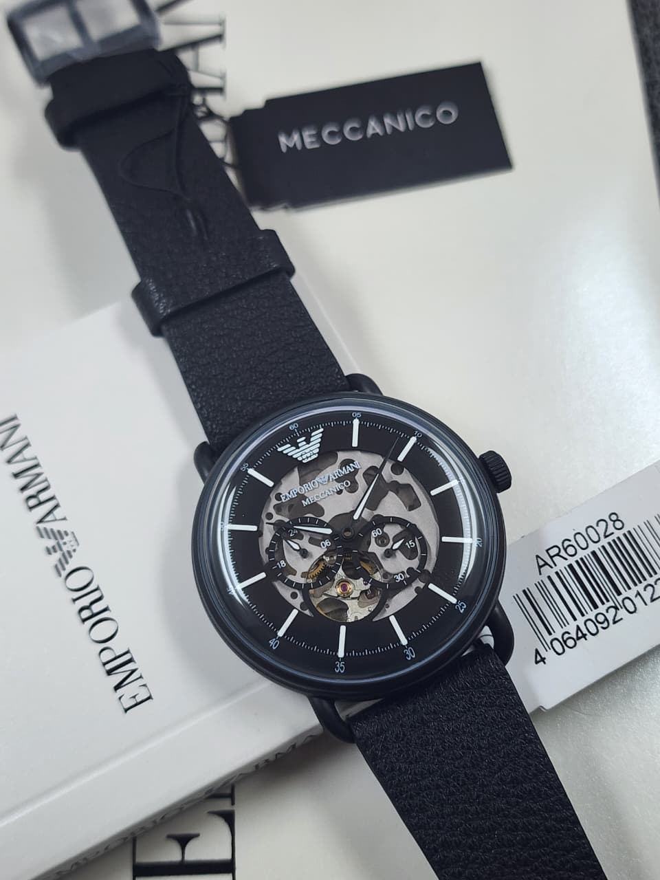 Emporio Armani Aviator AR60028 — 43 mm