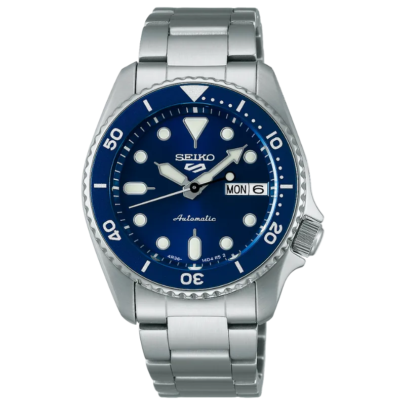 Seiko 5 Sports Automatic 38 mm - Blue Dial