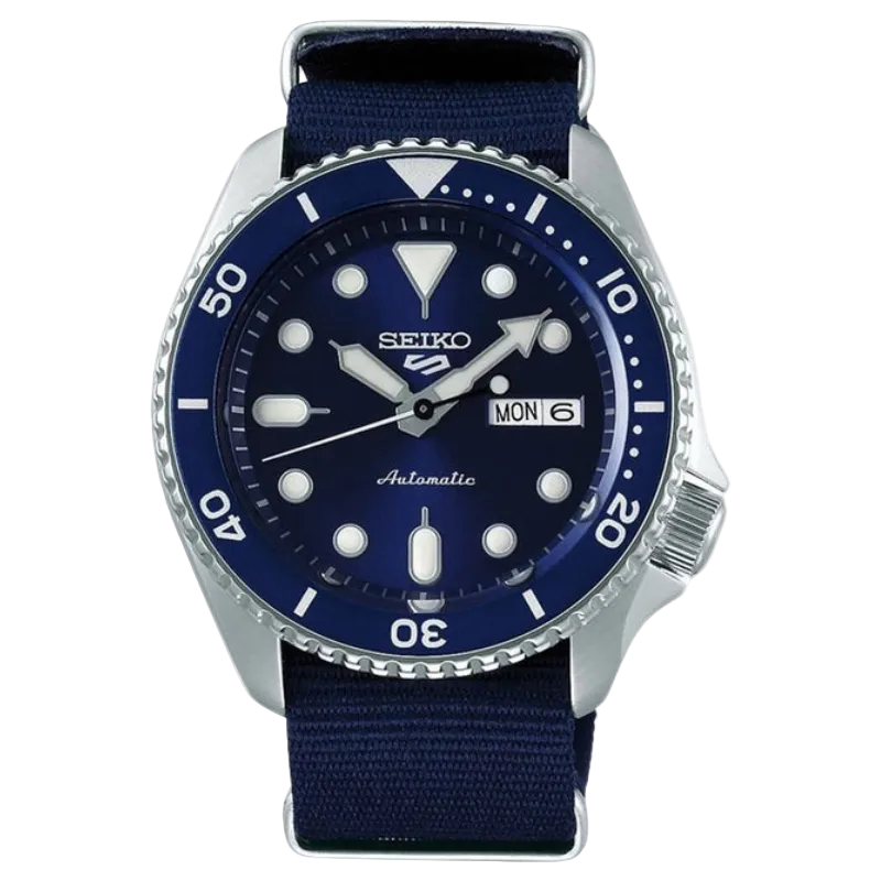 Seiko 5 Sports Automatic – mėlynas (nailoninis dirželis)