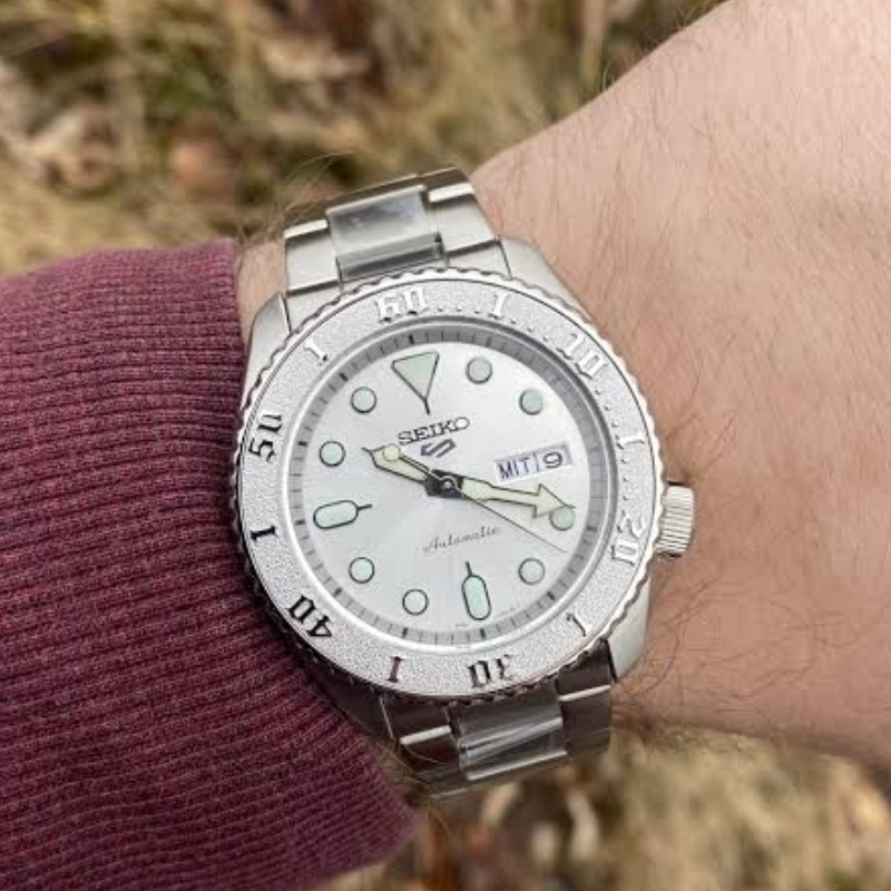 Seiko 5 Sports SKX “All Silver” 42 mm - Sidabrinis