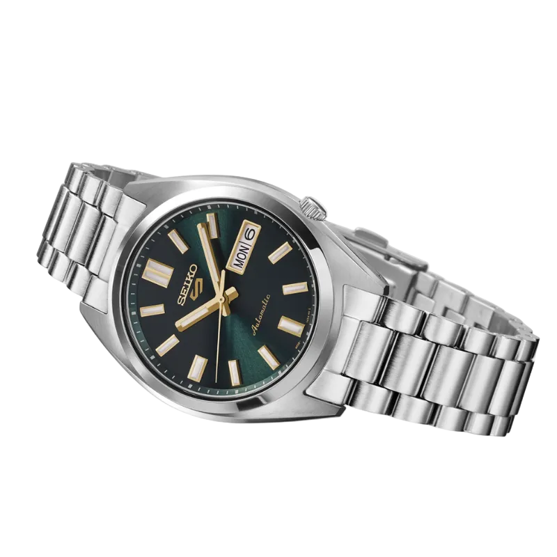 Seiko 5 Sports  – Green, Vintage gold