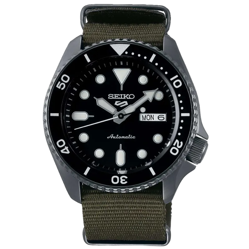 Seiko 5 Sports SKX Black & Green NATO - Tamsiai Žalias